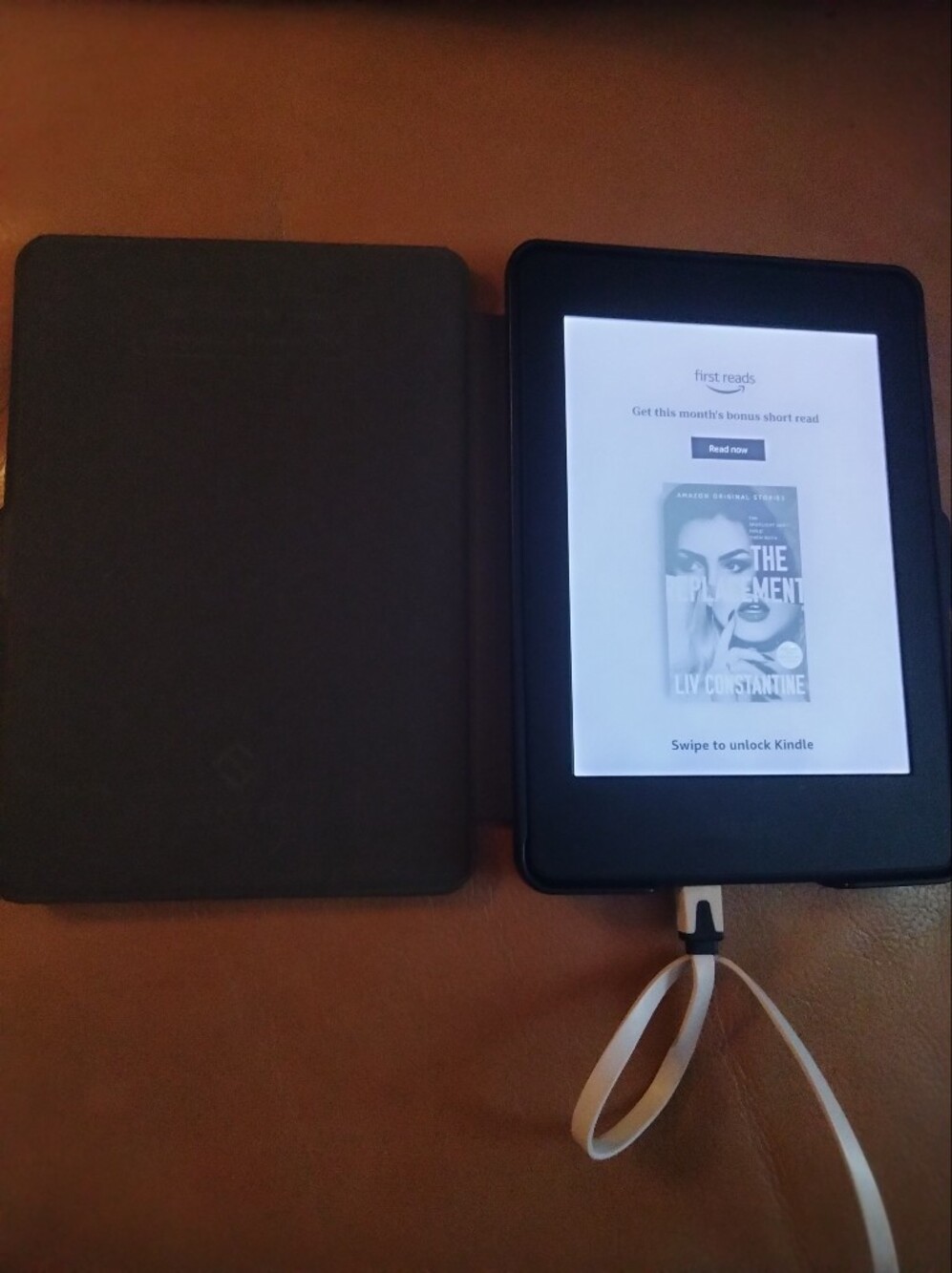 Kindle Paperwhite 7th Generation E-Reader - Picture 4 of 13